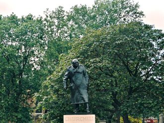 Statue of Winston Churchill London