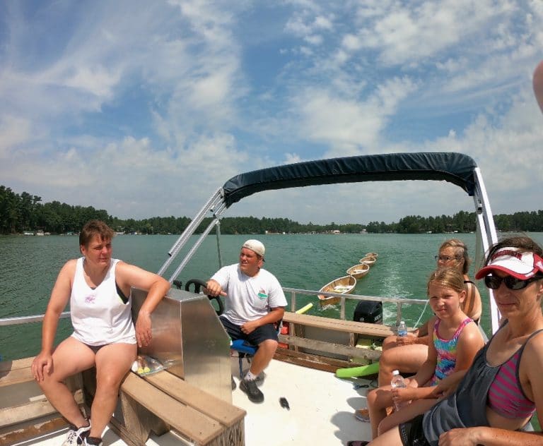 Crystal River Wisconsin Dings Dock canoe rental in Waupaca