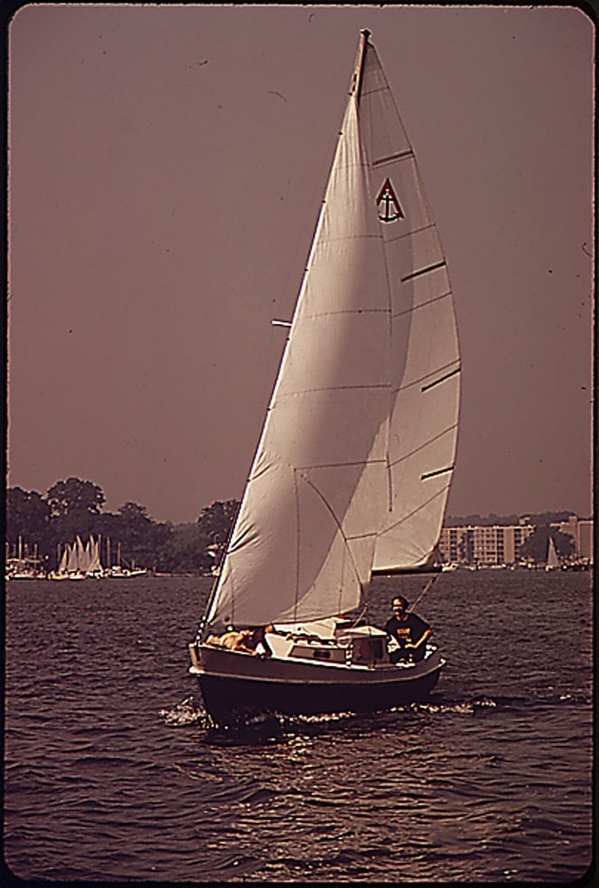 Chesapeake Bay Sailing