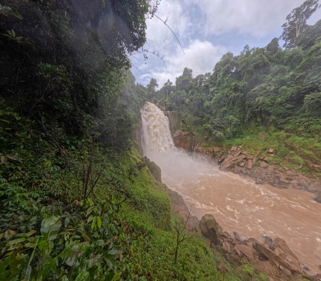 Huaw Suwat Waterfall